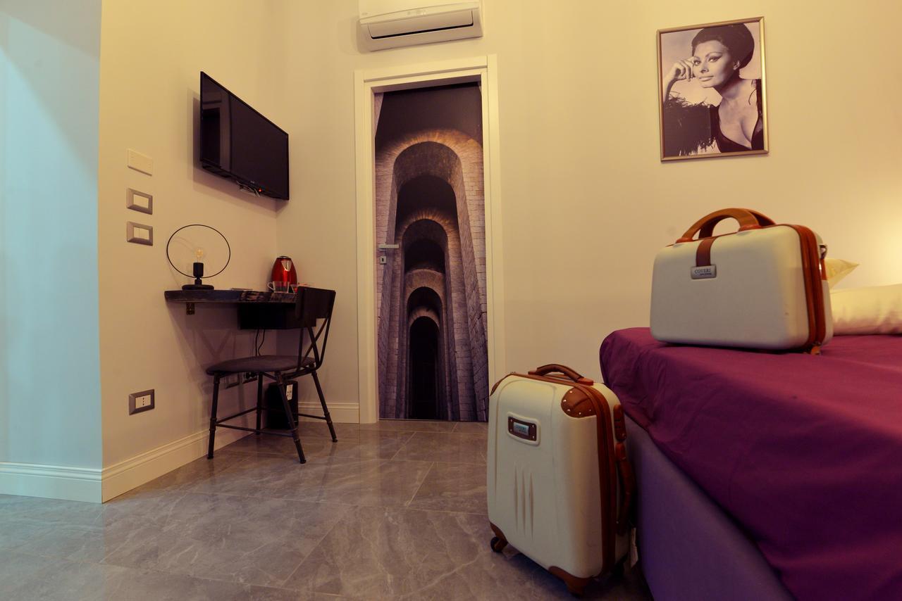 Chiaia Roof Bed & Breakfast 2*